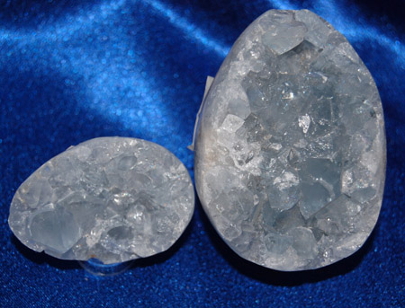 Image of celestite eggs