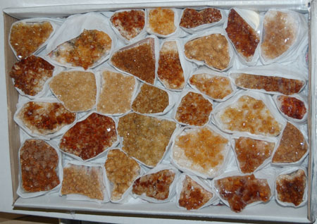Image of citrine clusters in flat