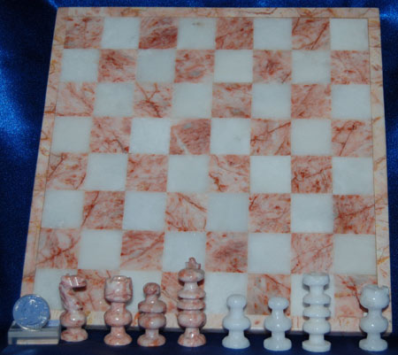 Mexican onyx chess set, medium